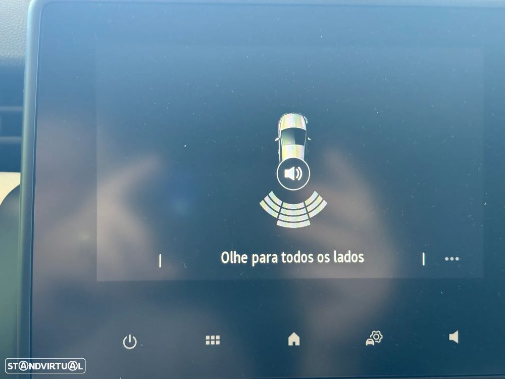 Renault Clio 1.0 TCe Evolution Bi-Fuel - 15