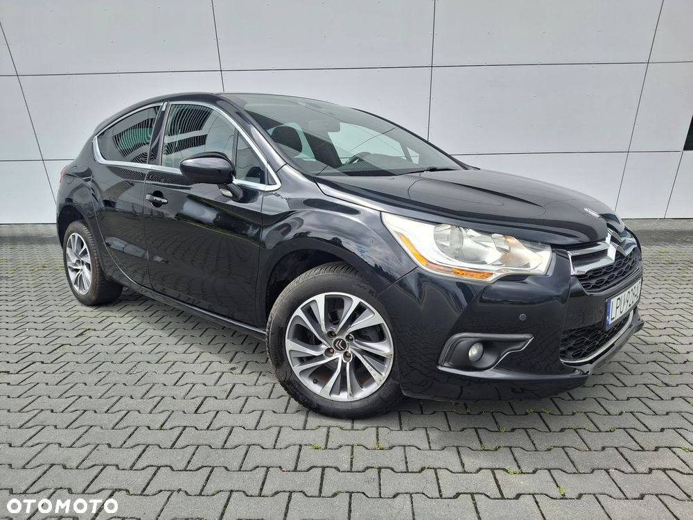 Citroën DS4 e-HDi 110 SoChic - 13
