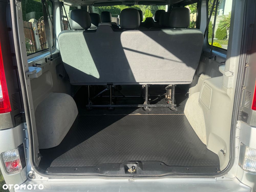 Renault Trafic Grand Passenger Pack Clim - 14