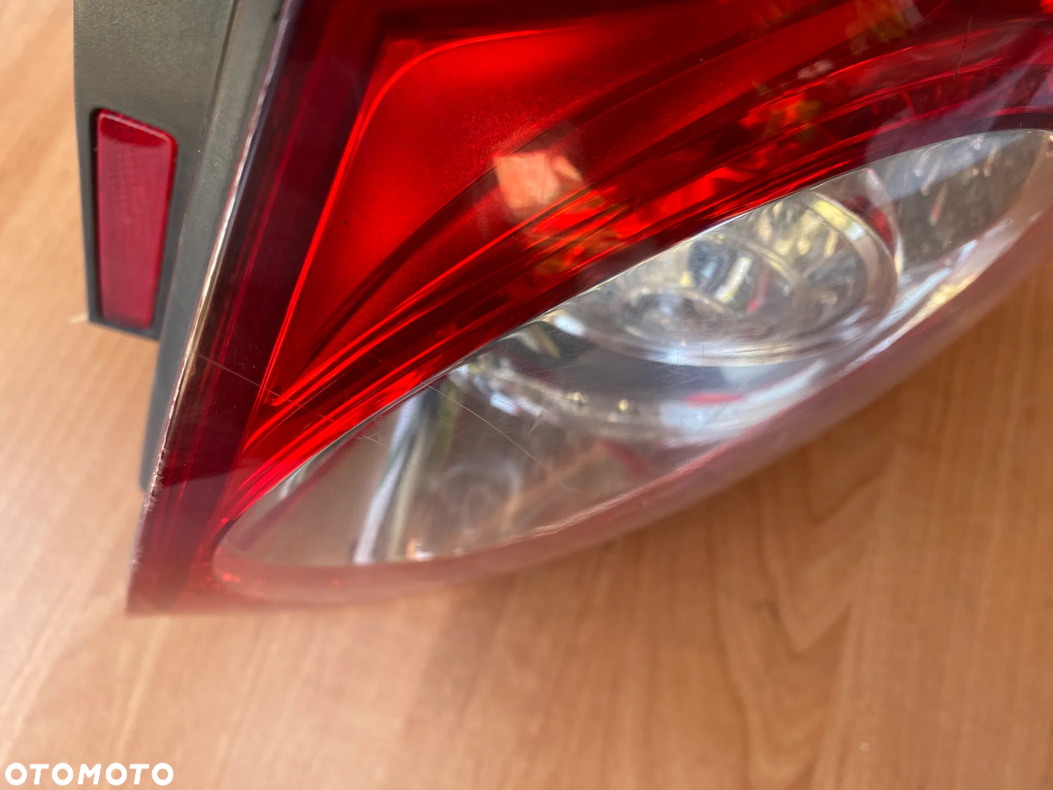 LAMPA TYŁ TYLNA PRAWA  VW PASSAT B6 KOMBI - 15