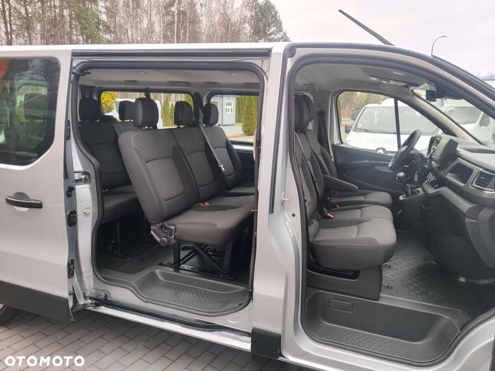 Renault Trafic - 11