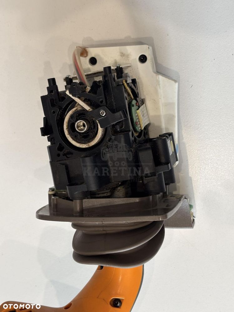 John Deere 6R 6250R 6R110 6R250 Dżojstik Wielofunkcyjny Sterownik Skrzyni Biegów AL228099 AL234750 - 5