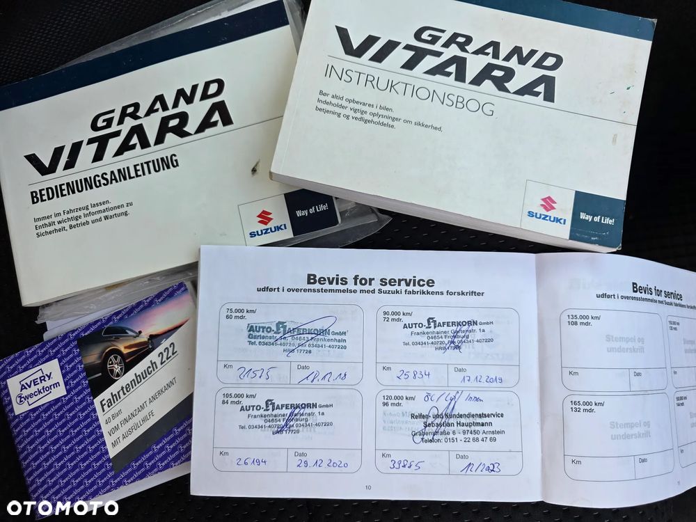 Suzuki Grand Vitara 2.4 Comfort - 23