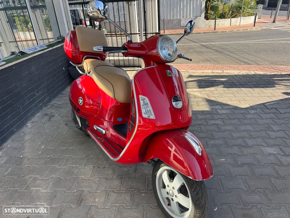 Vespa GTS Super - 2