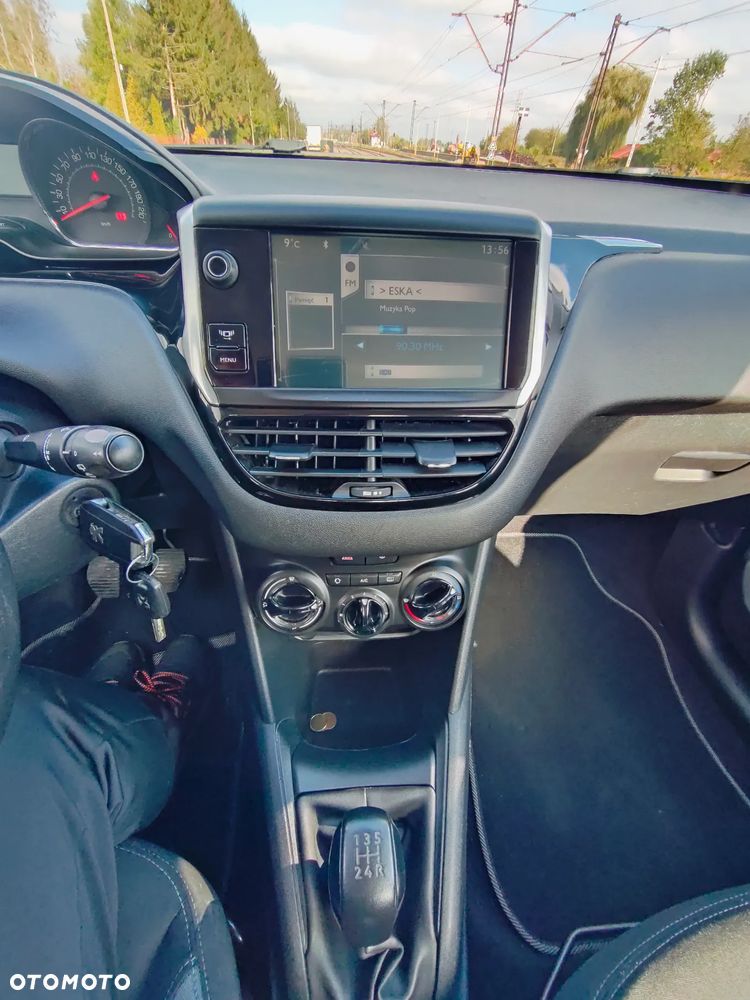 Peugeot 208 PureTech 82 Active - 10