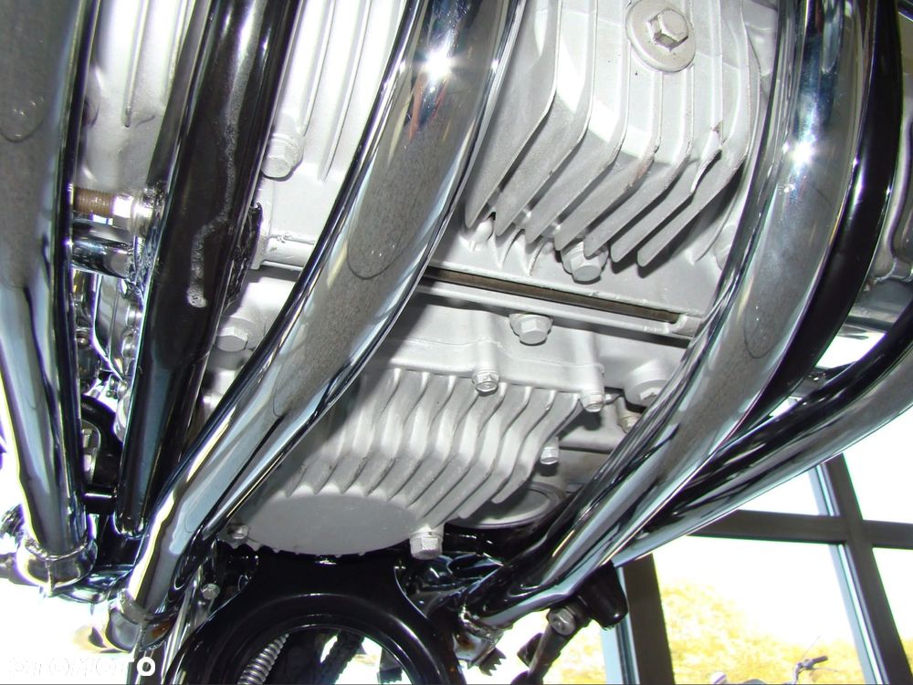 Honda CB - 22