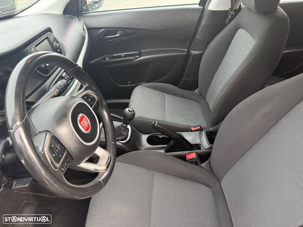 Fiat Tipo 1.3 M-Jet Street - 10
