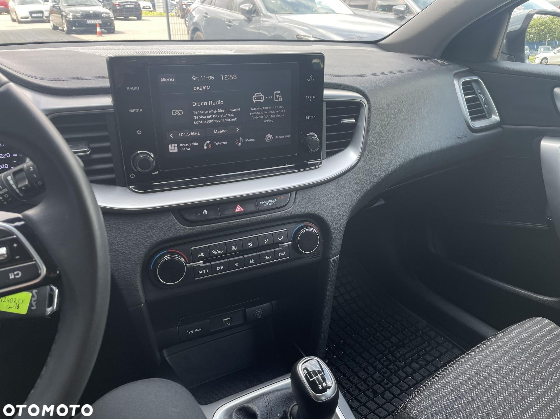 Kia Ceed 1.5 T-GDI M - 20