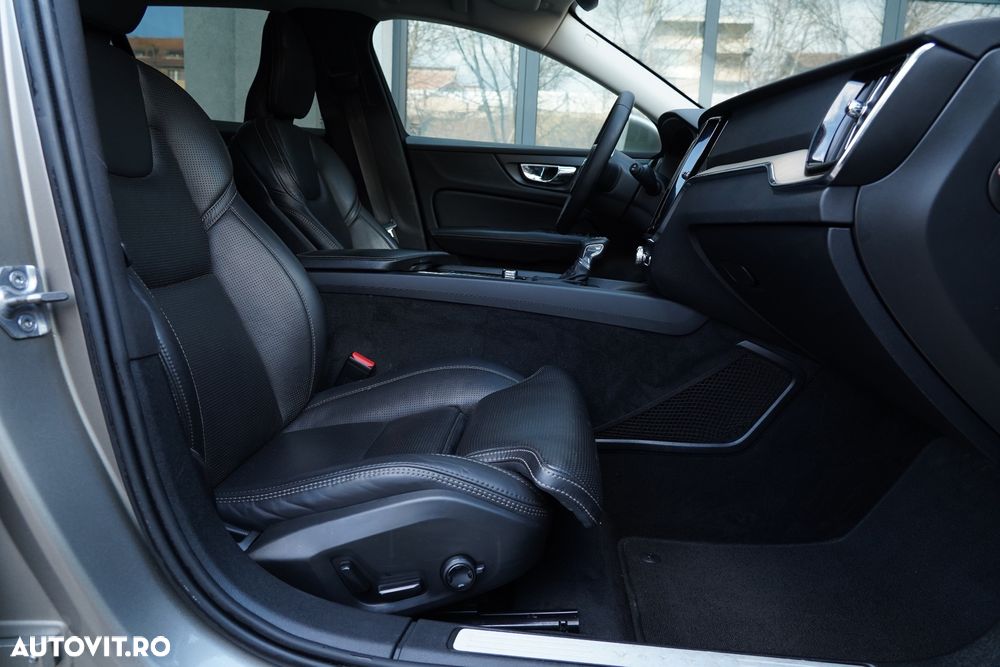 Volvo V60 D4 Geartronic Inscription - 24