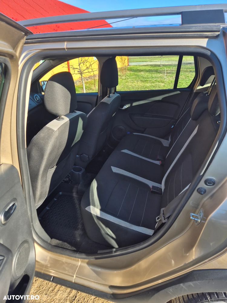 Dacia Logan Stepway 1.5 Blue dCi SL Techroad - 2