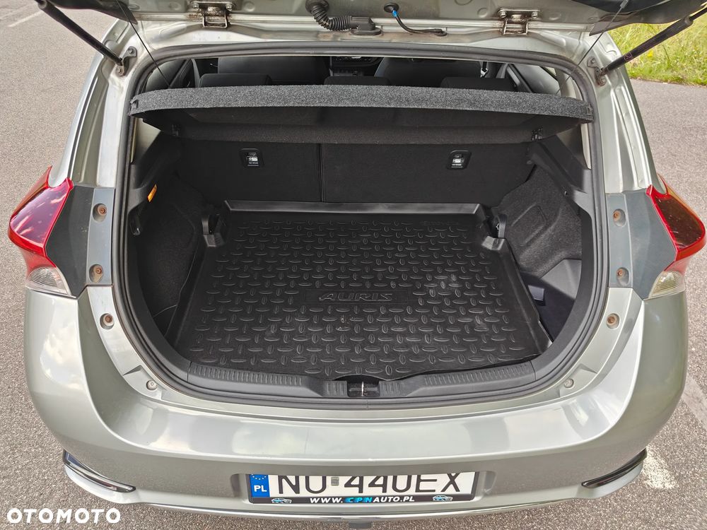 Toyota Auris - 28
