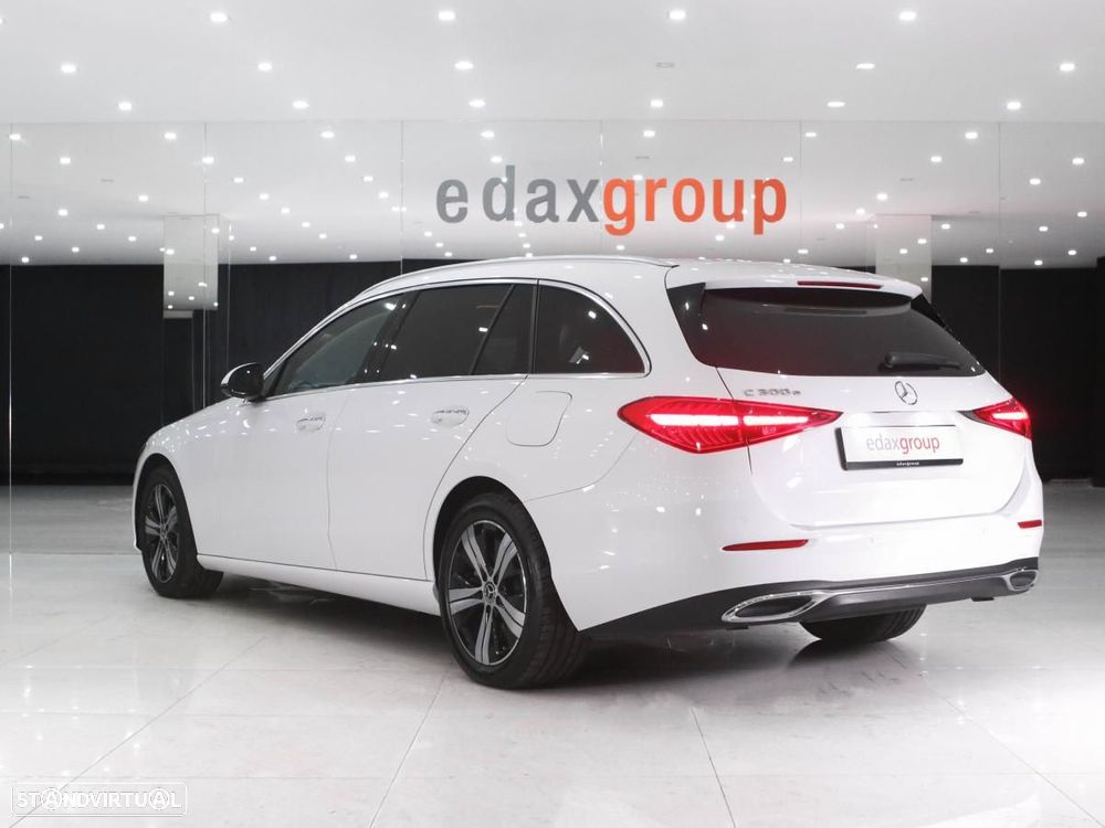 Mercedes-Benz C 300 e Avantgarde - 4