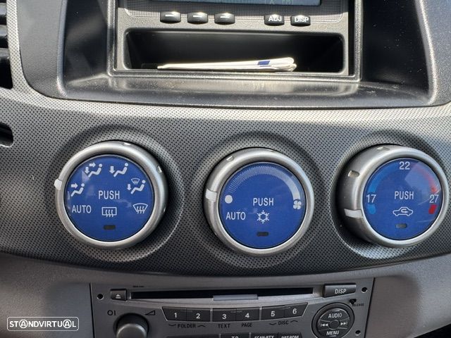 Mitsubishi L200 2.5 TD CD CM JLL+AC - 15