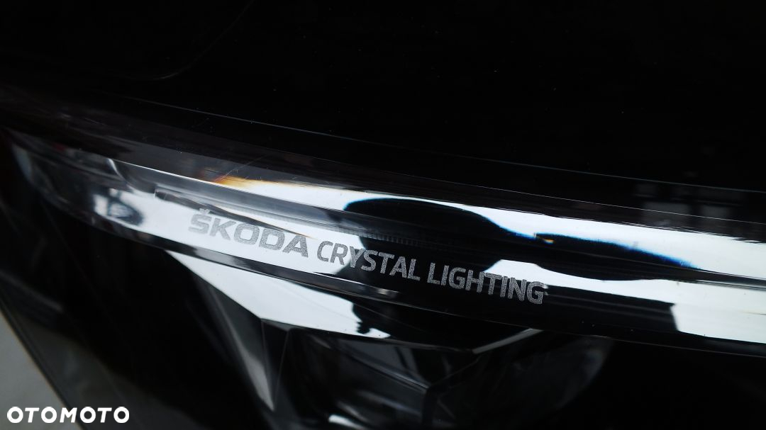 LAMPA PRZEDNIA PRAWA FUL LED SKODA SCALA - 3