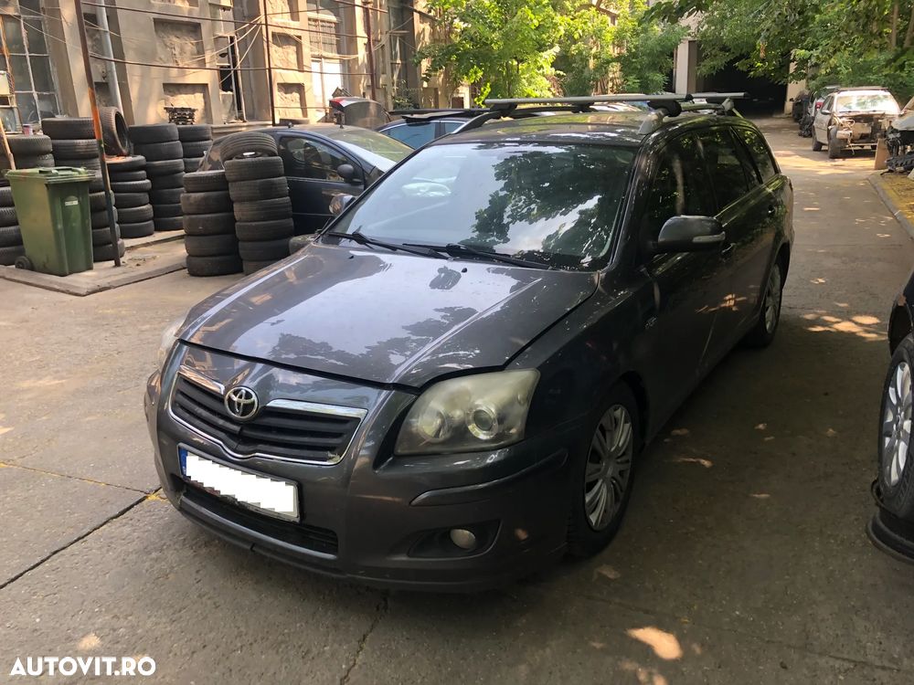 Dezmembrez Toyota Avensis T25 facelift break gri 2006 2.2 diese D4D - 2