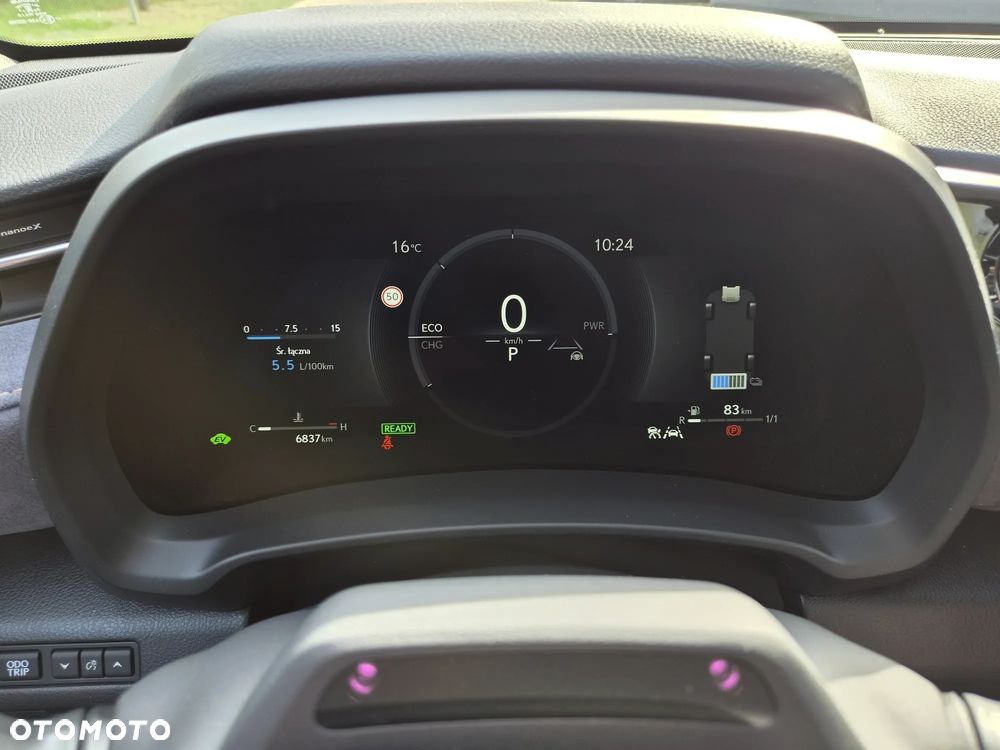 Lexus LBX 1.5 Hybrid Cool AWD - 10