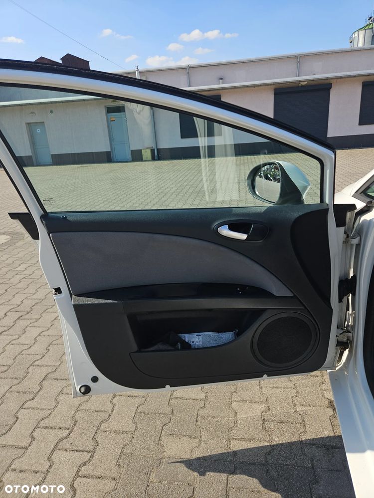 Seat Leon 1.2 TSI Ecomotive Reference Copa - 16