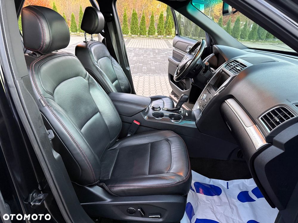 Ford Explorer - 29