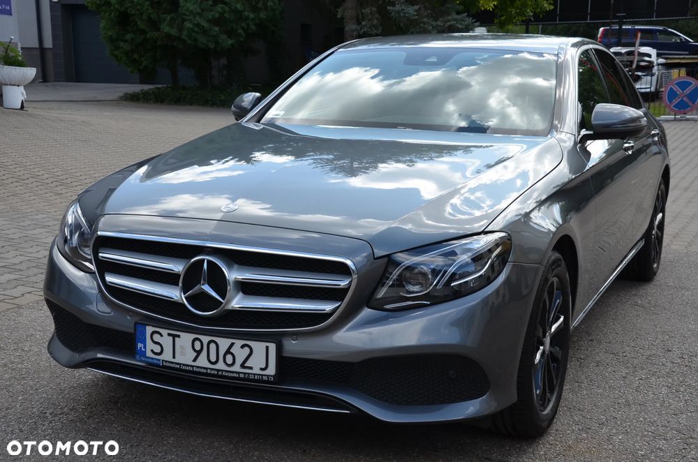 Mercedes-Benz Klasa E 220 d 9G-TRONIC - 11