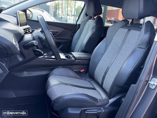 Peugeot 5008 1.6 BlueHDi Allure J18 - 18