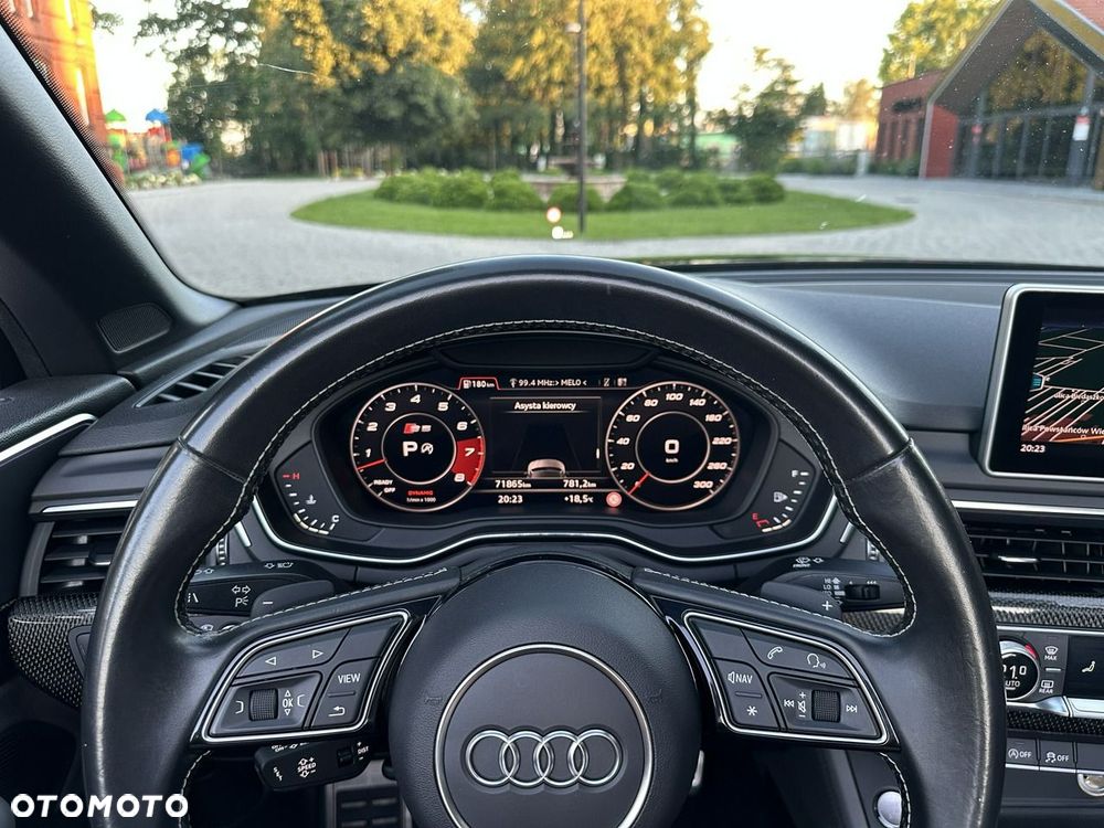 Audi S5 Cabrio - 16