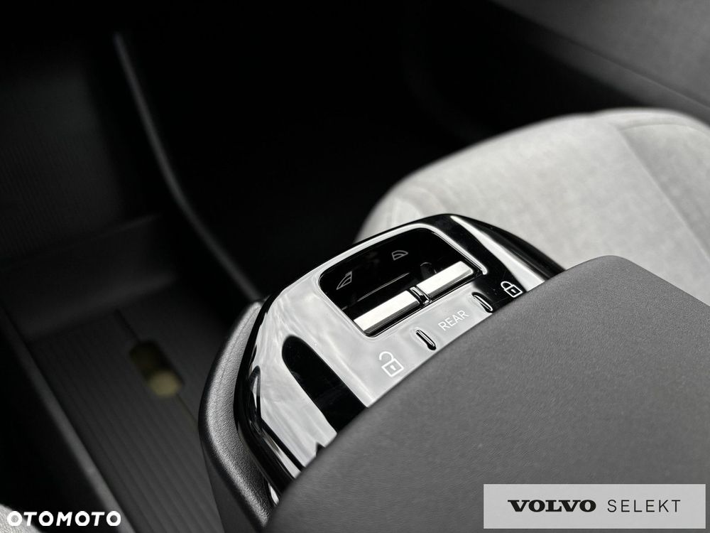 Volvo EX30 - 17