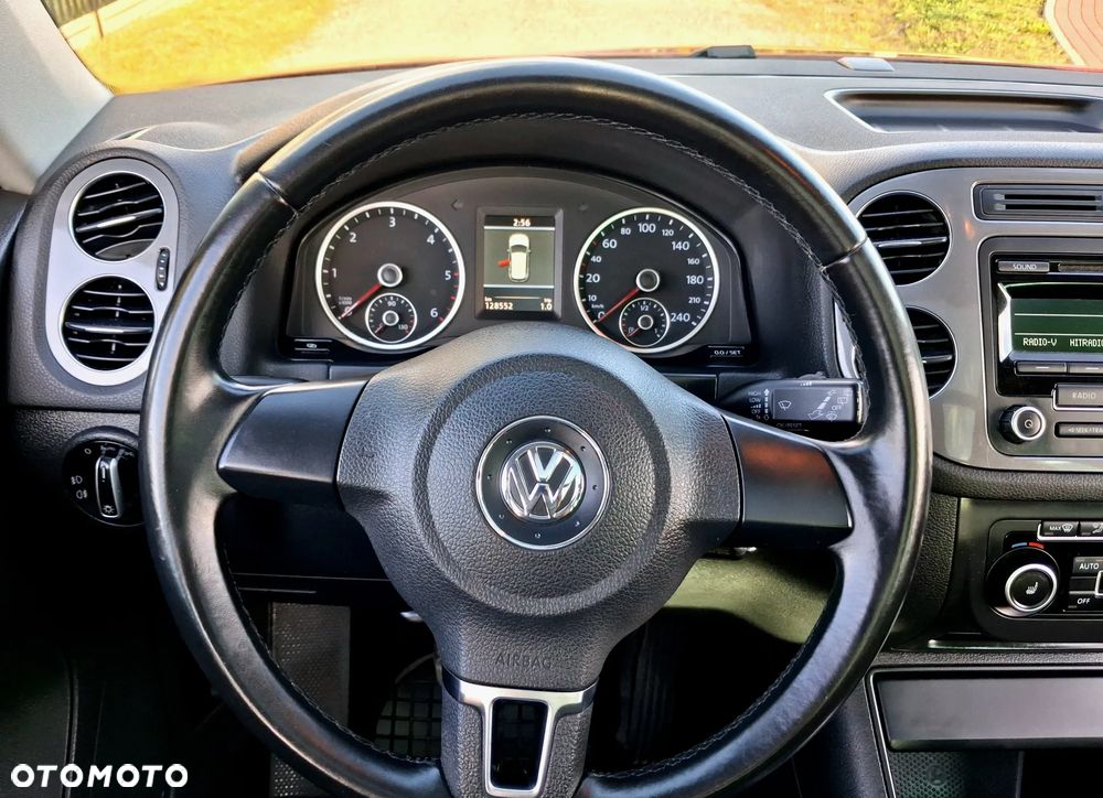 Volkswagen Tiguan 2.0 TDI DPF BlueMotion Technology Life - 24