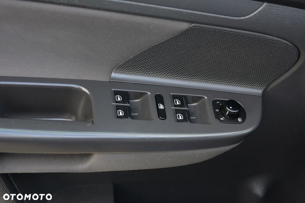 Volkswagen Golf 1.6 Edition - 15