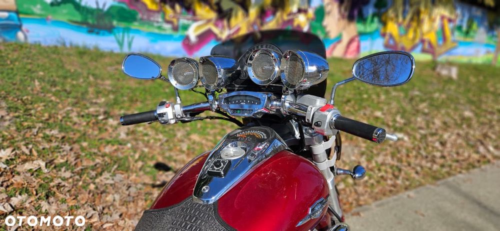 Suzuki Boulevard - 14