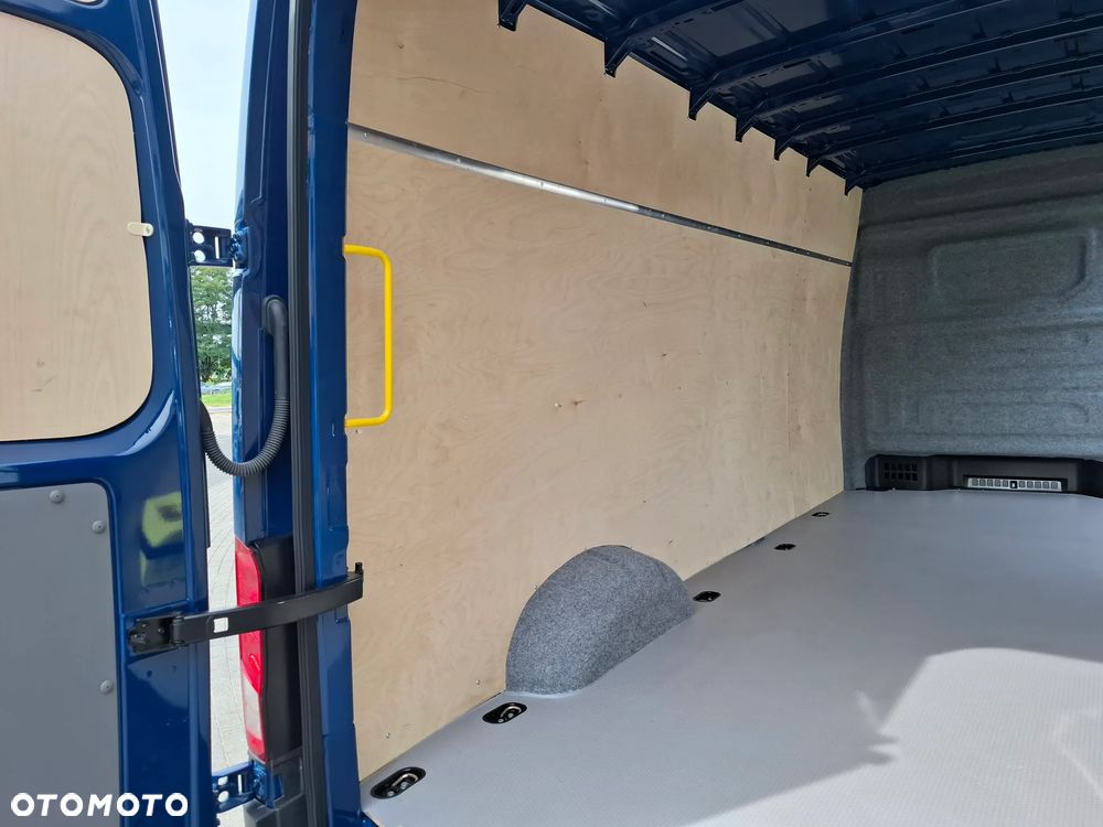 Volkswagen Crafter - 6