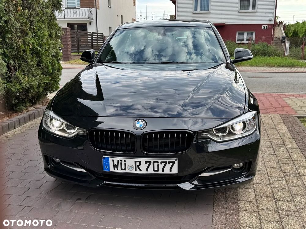 BMW Seria 3 318d Blue Performance Sport Line - 10