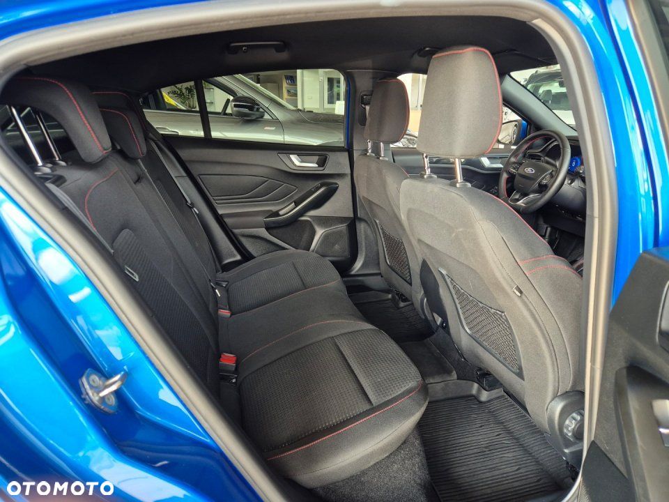Ford Focus - 14