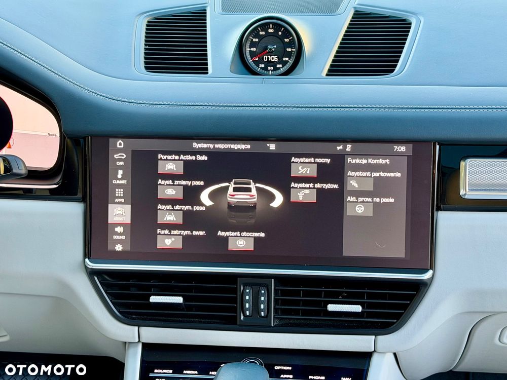 Porsche Cayenne Platinum Edition - 24