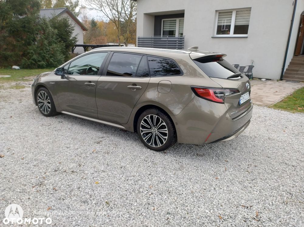 Toyota Corolla 1.8 Hybrid GPF Comfort - 4