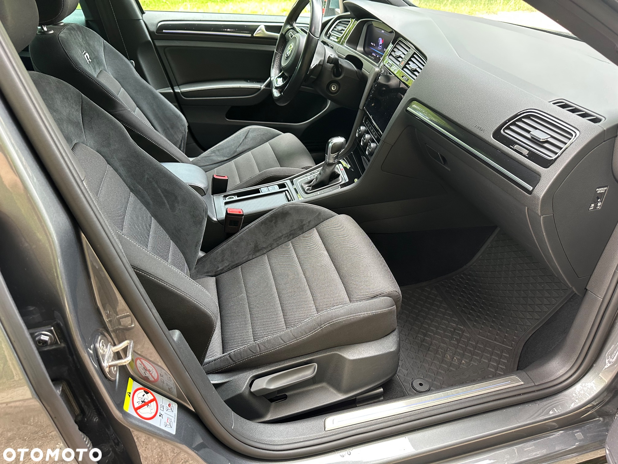 Volkswagen Golf VII 2.0 TSI BMT 4Mot R DSG - 8