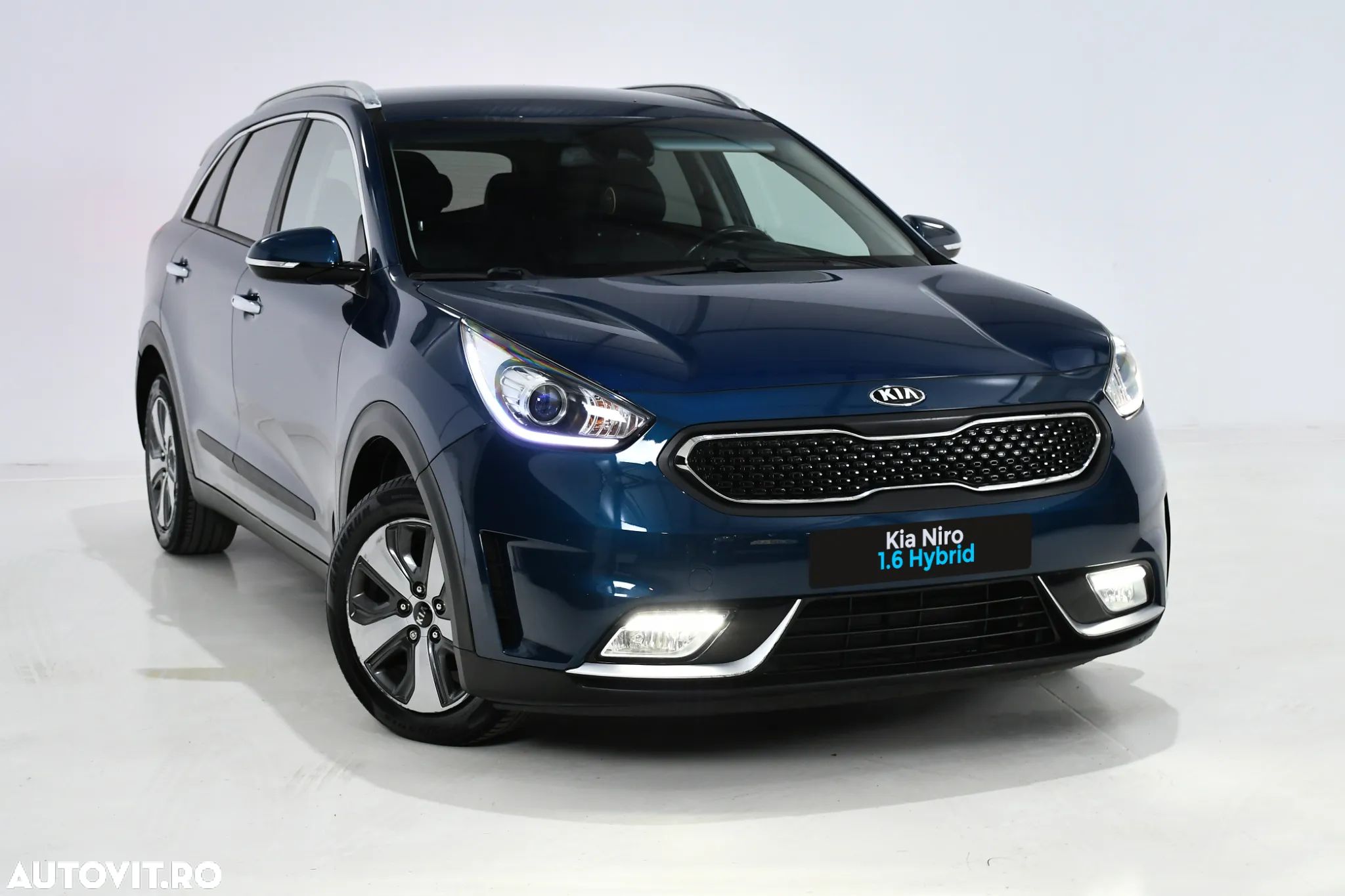 Kia Niro 1.6 GDI 2WD Aut. Vision - 1