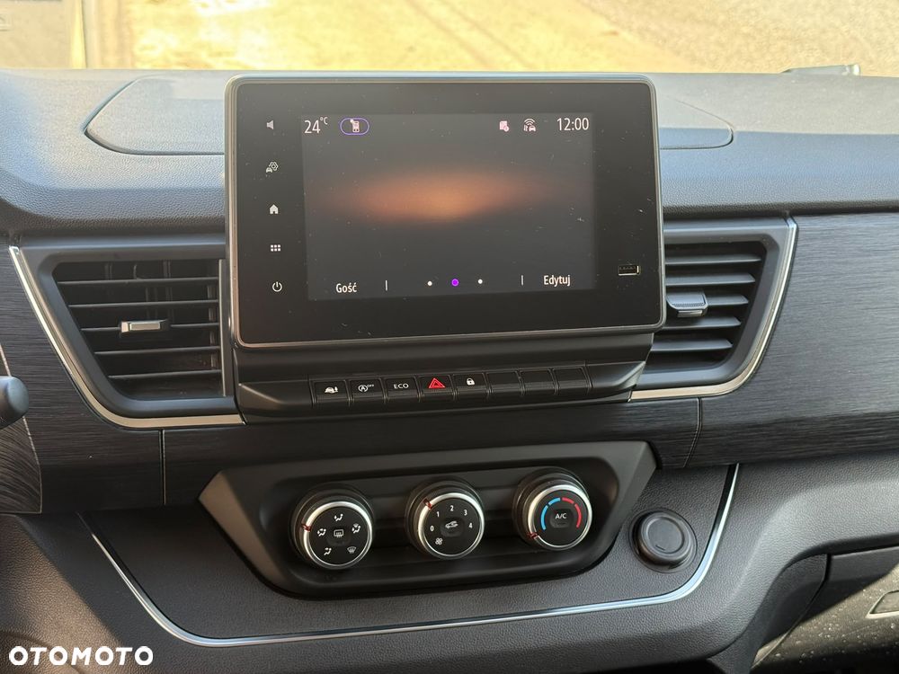 Renault Trafic 2.0 dCi - 10