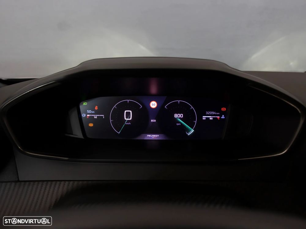 Peugeot 2008 1.2 PureTech Allure - 24