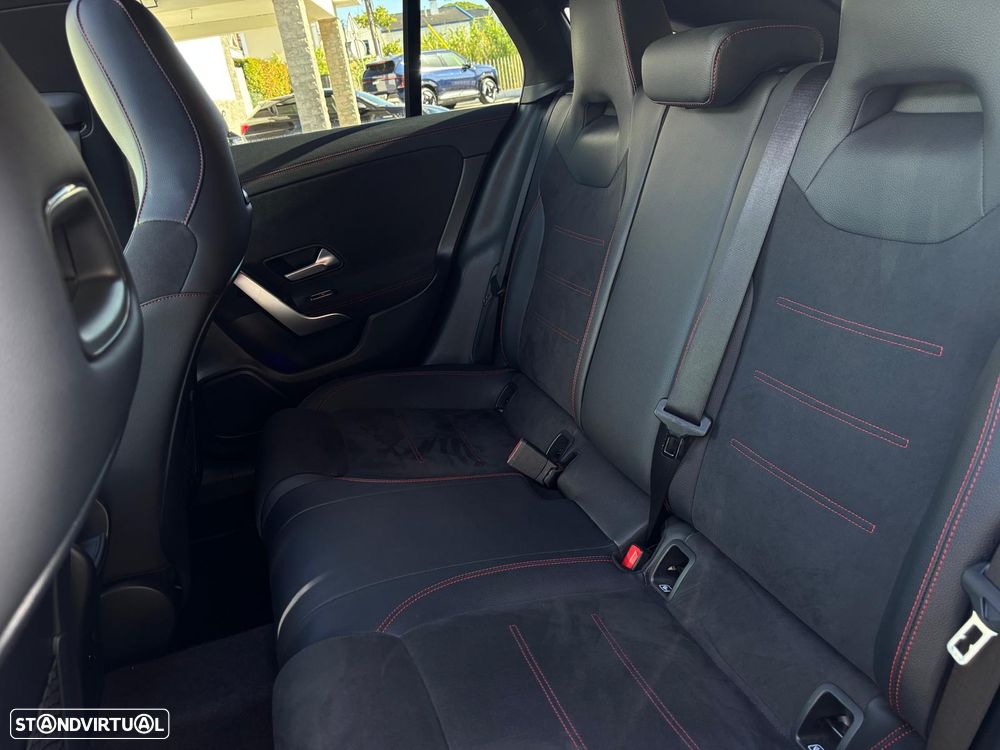 Mercedes-Benz CLA 250 - 14