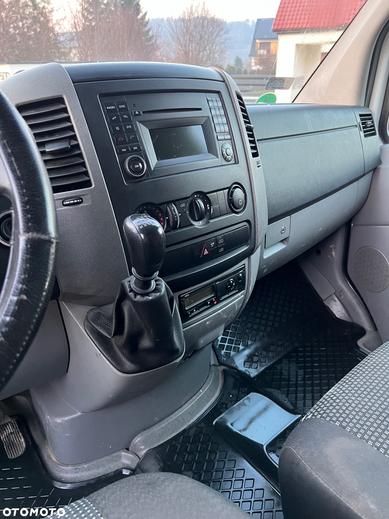 Mercedes-Benz Sprinter - 9