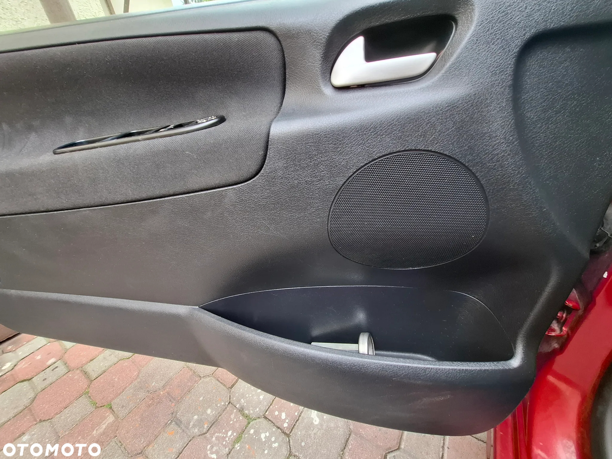 Peugeot 207 - 8