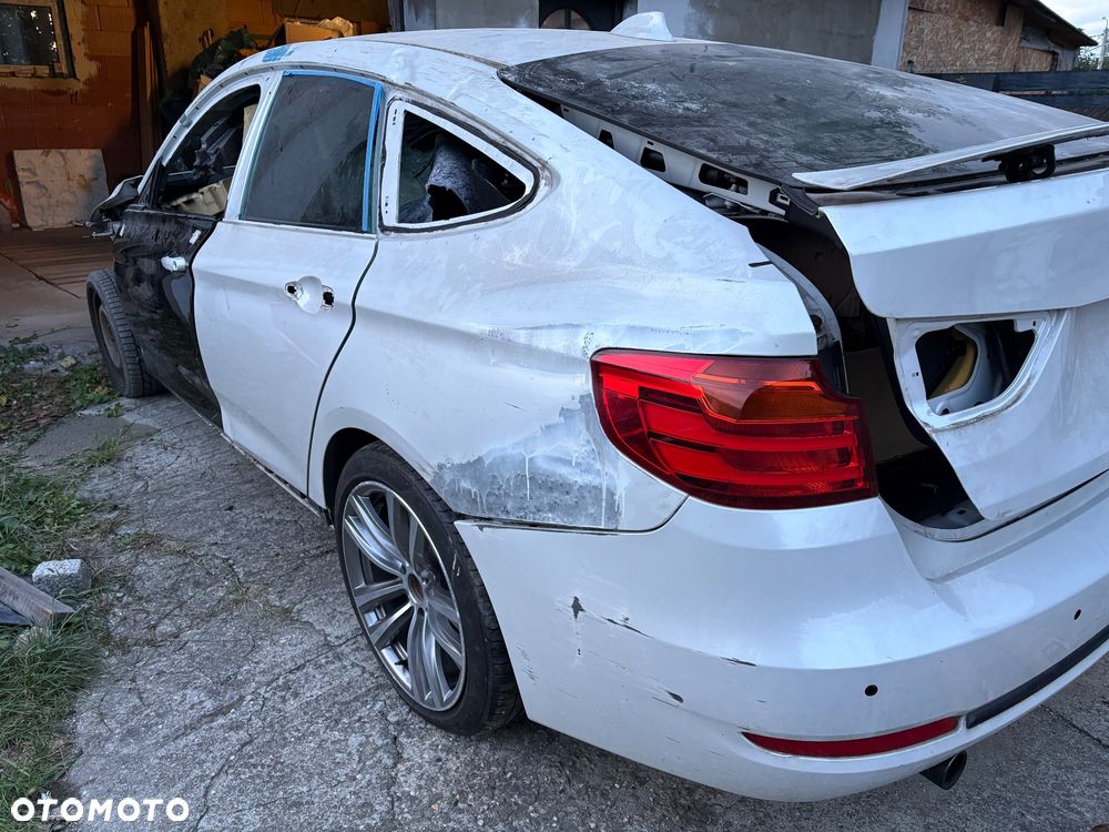 BMW 3 Series 2015 photo 5