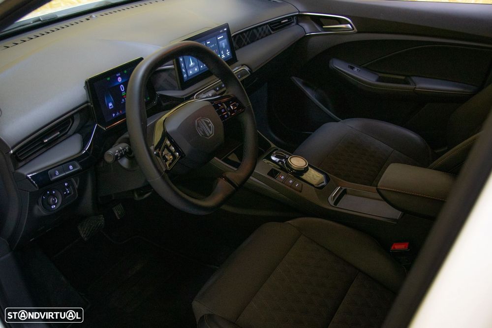 MG MG3 1.5 L Hybrid+ Luxury - 5