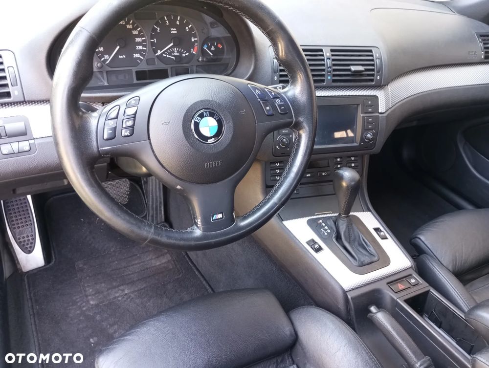 BMW Seria 3 318i - 16