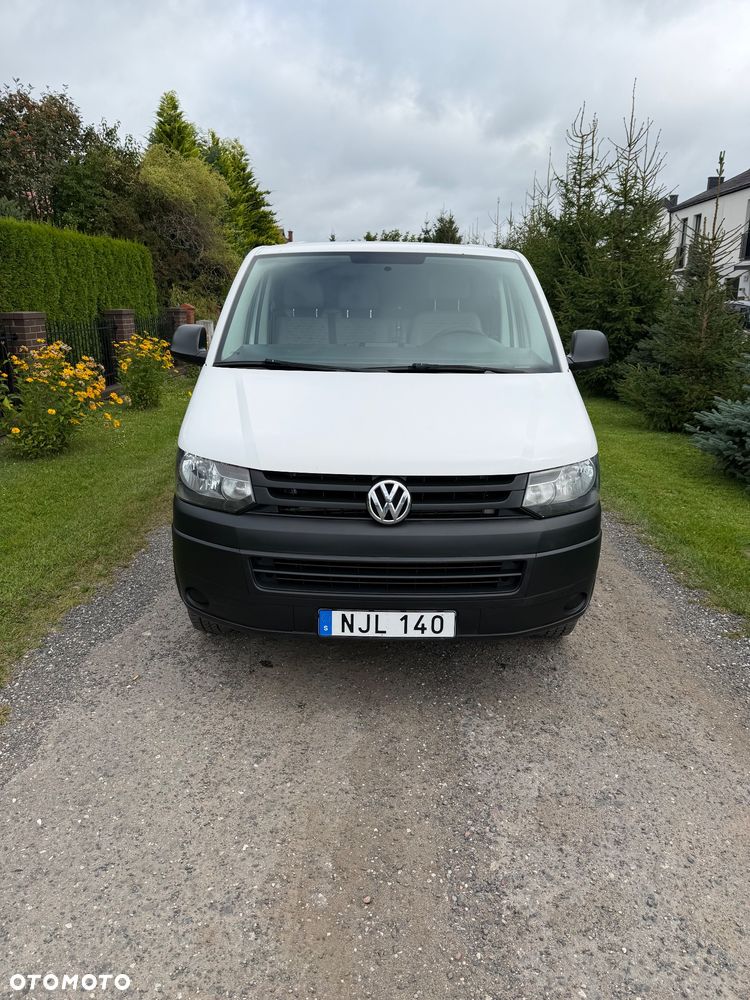 Volkswagen Transporter - 2