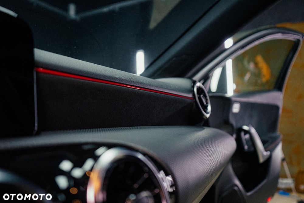 Mercedes-Benz Klasa A 180 7G-DCT AMG Line Advanced - 18