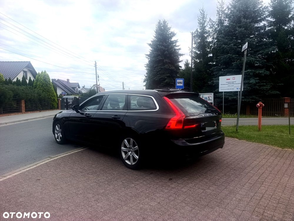 Volvo V90 D4 Momentum Pro - 5