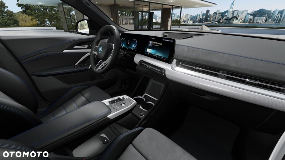 BMW iX2 - 13