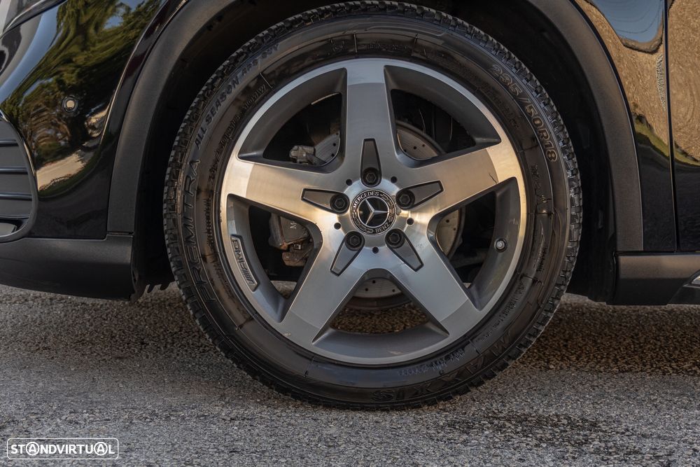 Mercedes-Benz GLA 180 AMG Line - 7