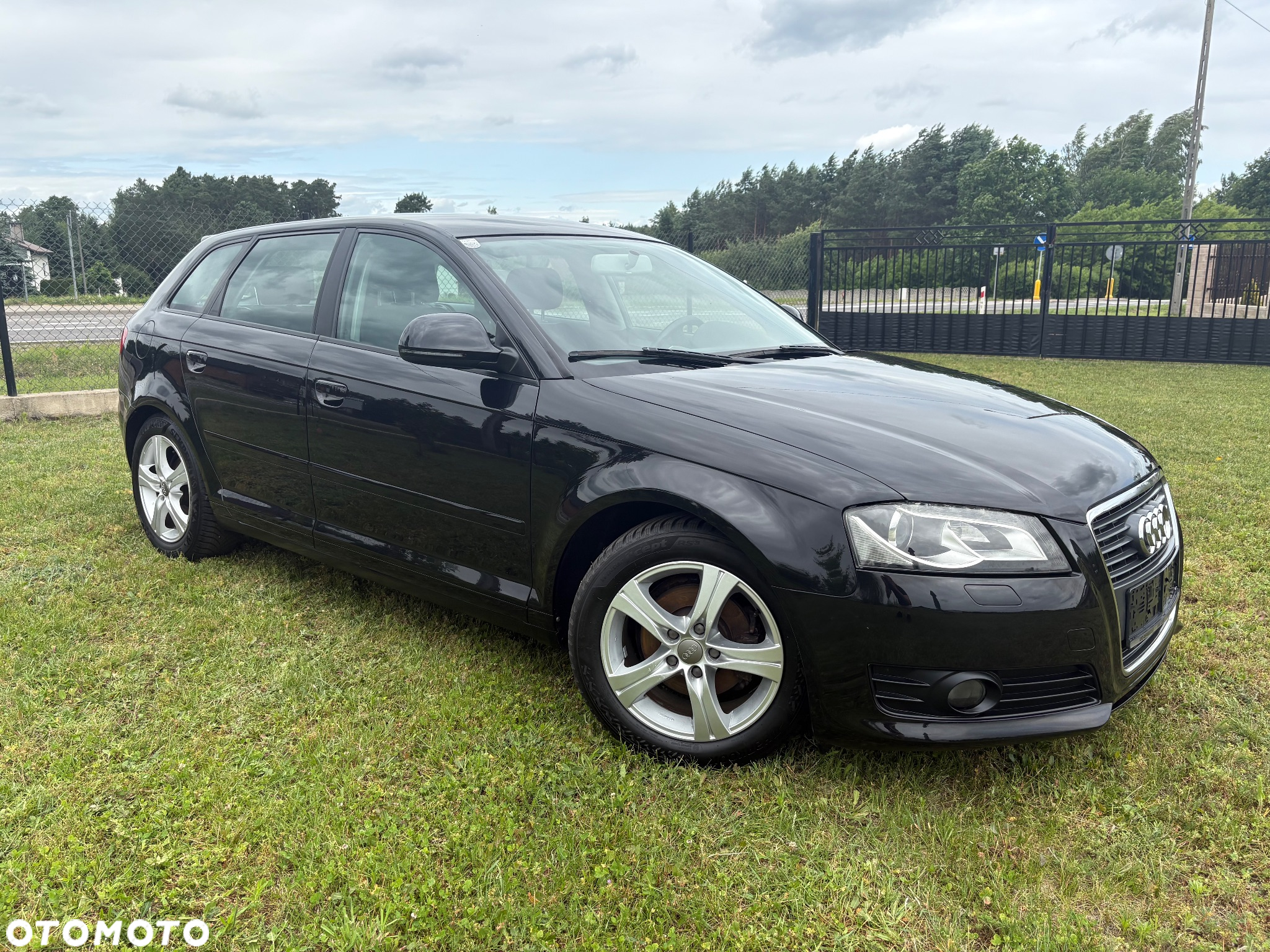 Audi A3 1.6 Sportback Attraction - 3